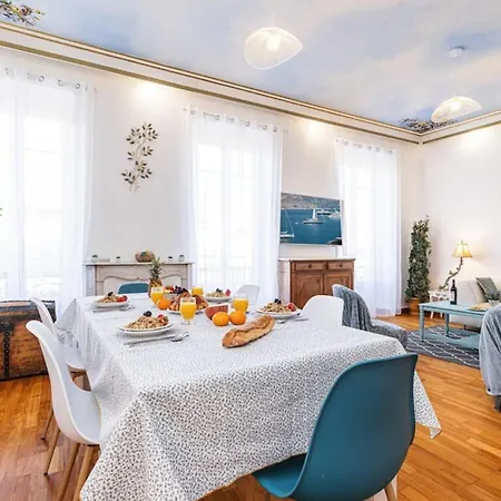 Lägenhet Risso - Comfortable 3 Bedrooms With Balcony